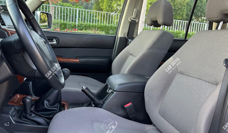 
								Used Nissan Patrol Safari full									