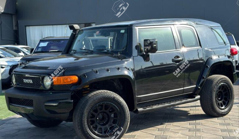 
								Used Toyota FJ Cruiser full									