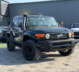 
										Used Toyota FJ Cruiser full									