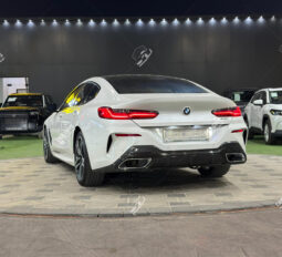 
										Used BMW 840i full									