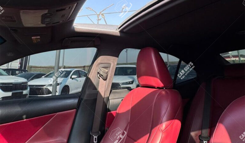 
								Used Lexus IS 300 full									
