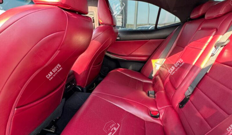 
								Used Lexus IS 300 full									
