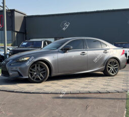 
										Used Lexus IS 300 full									
