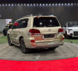 
										Used Lexus LX 570 full									