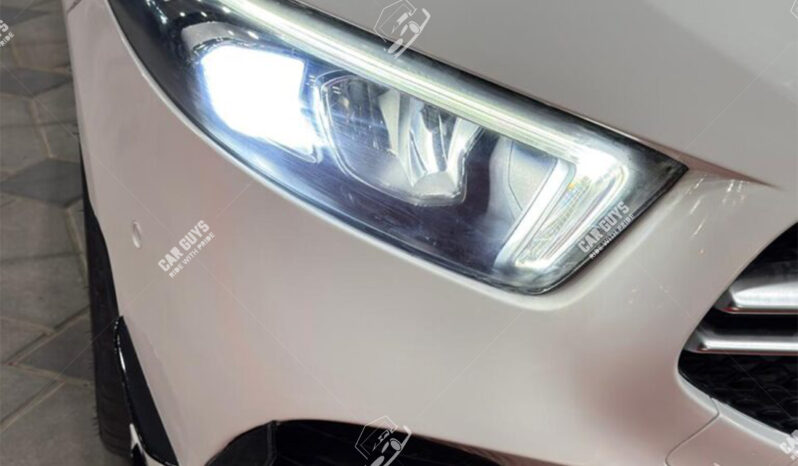 
								Used Mercedes-Benz A35 full									