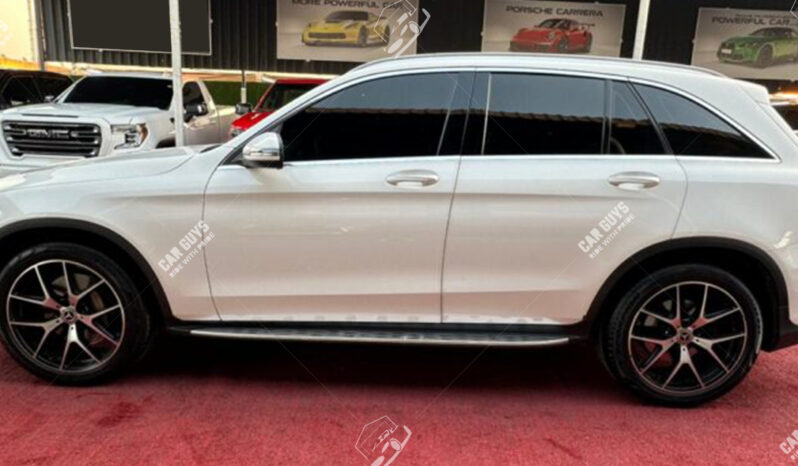 
								Used Mercedes-Benz EQA 350 4MATIC full									