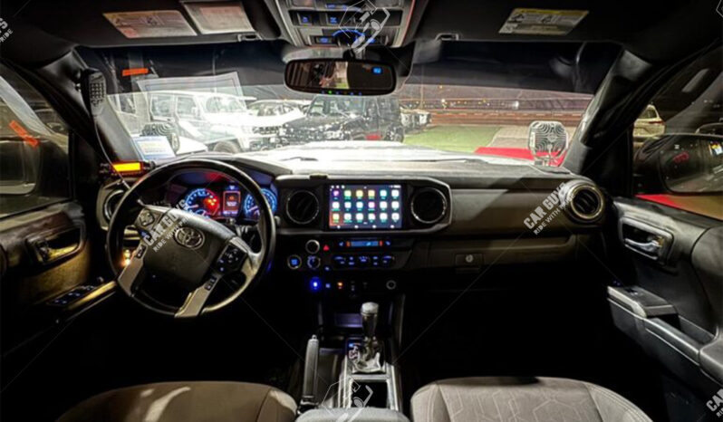 
								Used Toyota Tacoma TRD full									