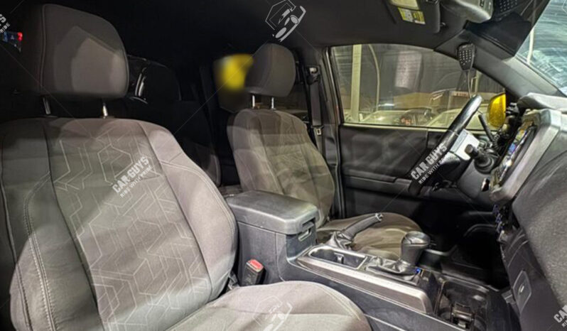 
								Used Toyota Tacoma TRD full									