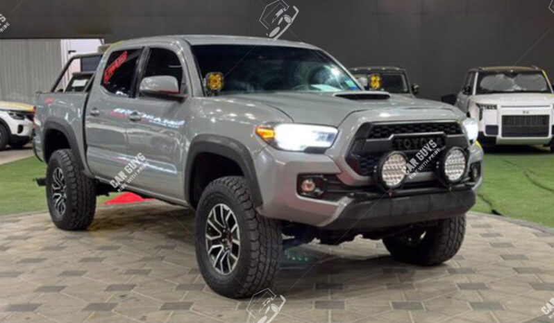 
								Used Toyota Tacoma TRD full									