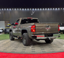 
										Used GMC Sierra SLE full									