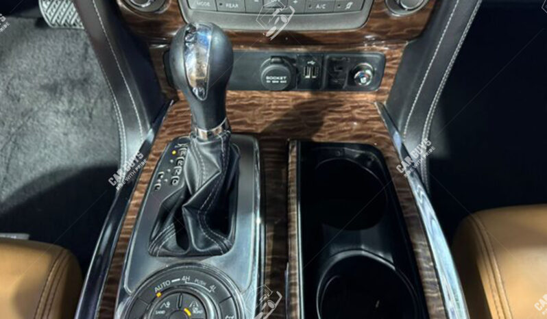 
								Used Nissan Patrol Titanium full									