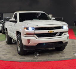 
										Used Chevrolet Silverado LT full									