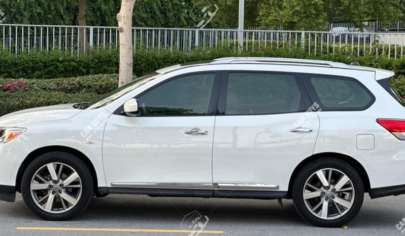 
								Used Nissan Pathfinder SV full									