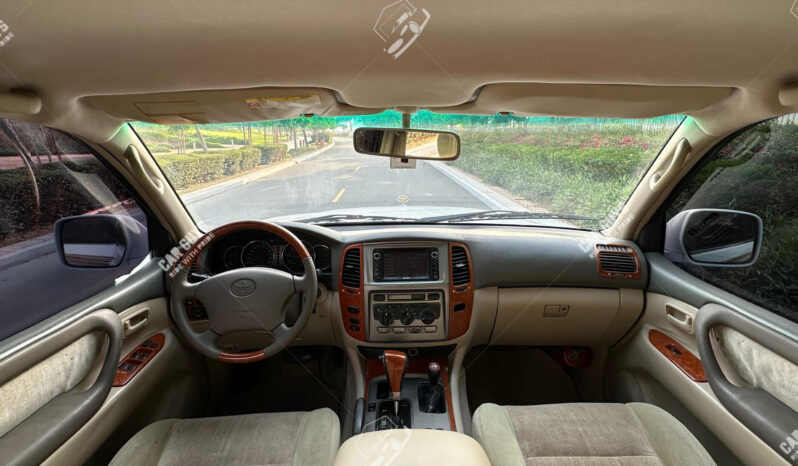 
								Used Toyota Land Cruiser GXR full									