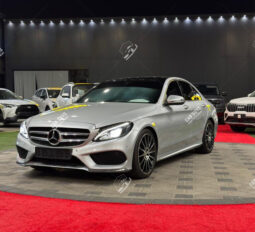 
										Used Mercedes-Benz C 200 full									