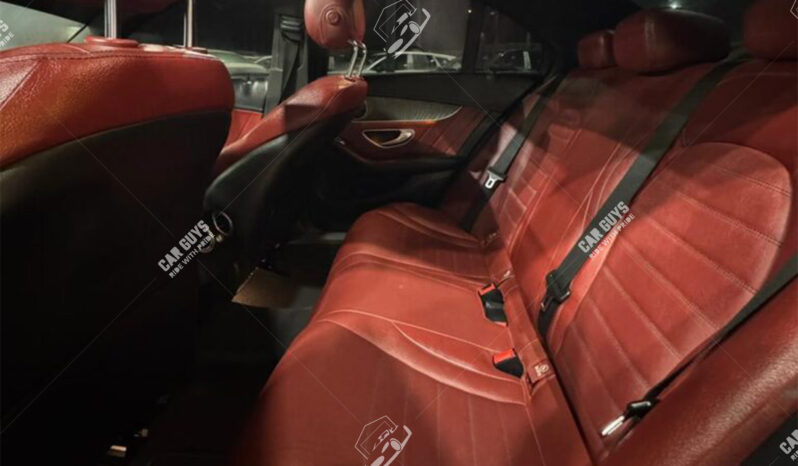 
								Used Mercedes-Benz C 200 full									