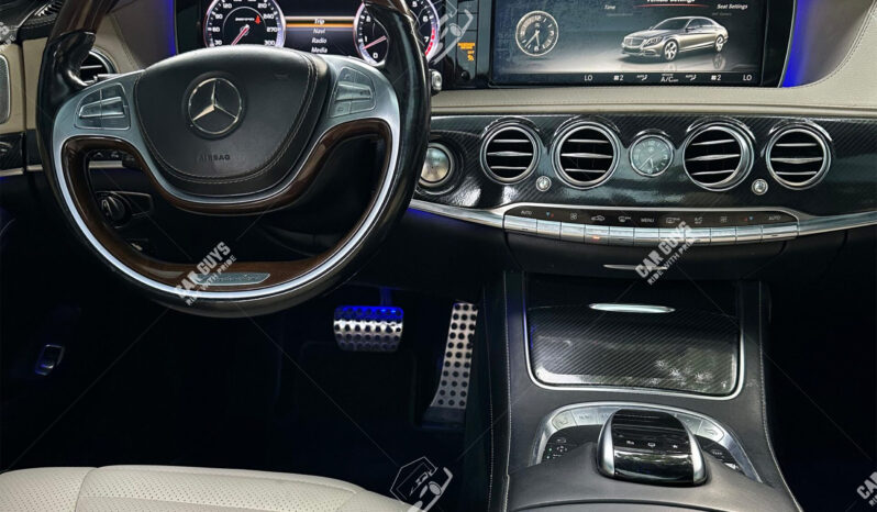 
								Used Mercedes-Benz S550 full									