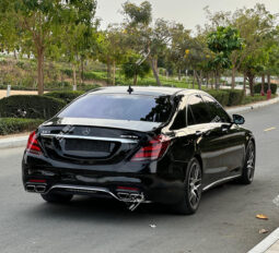 
										Used Mercedes-Benz S550 full									