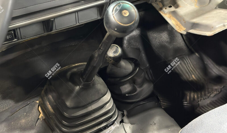 
								Used Toyota Land Cruiser full									