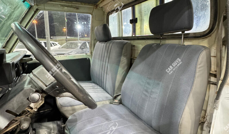 
								Used Toyota Land Cruiser full									