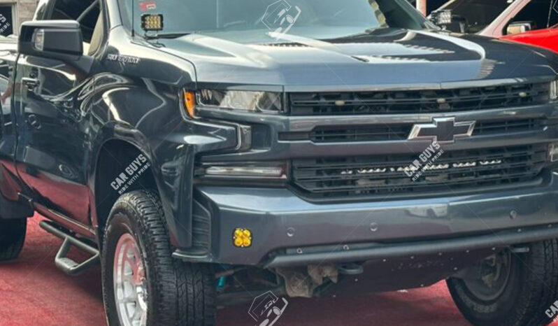 
								Used Chevrolet Silverado full									