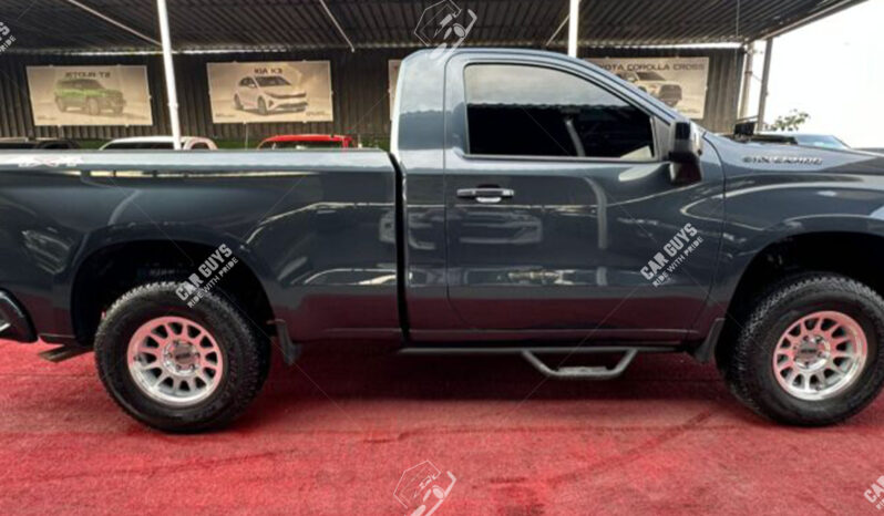 
								Used Chevrolet Silverado full									