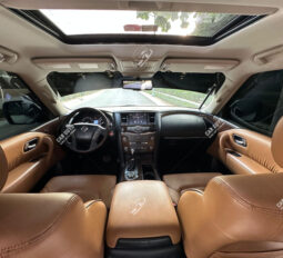 
										Used Nissan Patrol Platinum full									