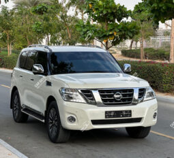 
										Used Nissan Patrol Platinum full									