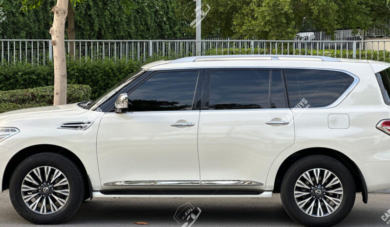 
								Used Nissan Patrol Platinum full									