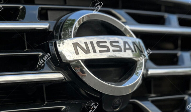 
								Used Nissan Patrol Platinum full									