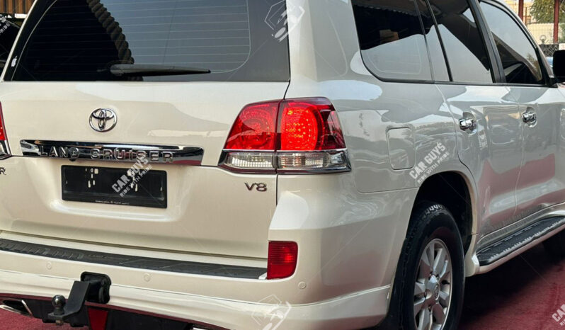 
								Used Toyota Land Cruiser GXR full									