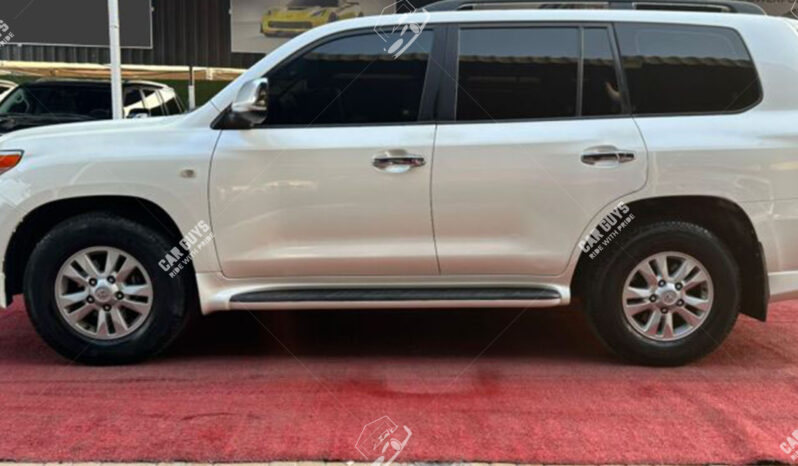 
								Used Toyota Land Cruiser GXR full									