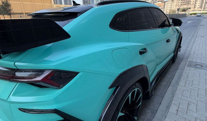 
								Used Lamborghini Urus full									