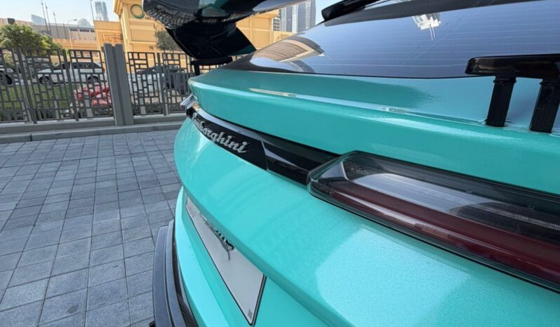 
								Used Lamborghini Urus full									