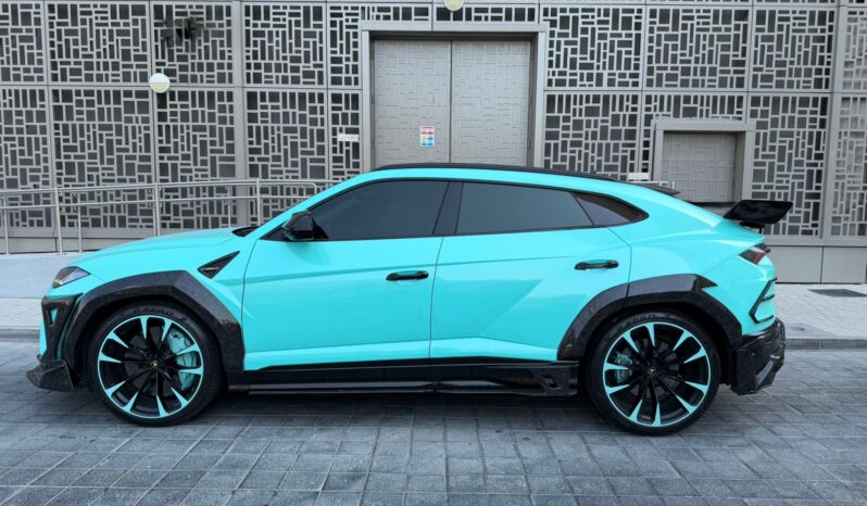 
								Used Lamborghini Urus full									