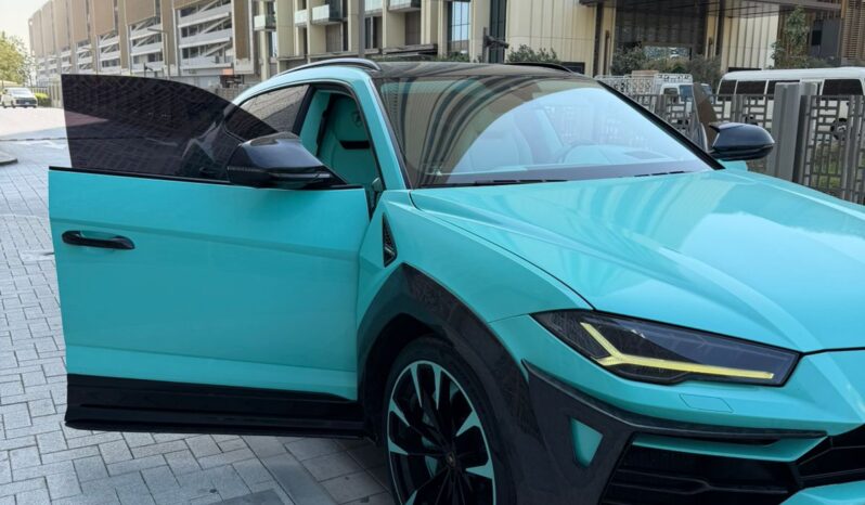 
								Used Lamborghini Urus full									