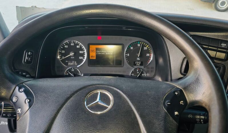 
								Mercedes-Benz Actros 3341 Crane Truck 2011 | GCC Approved | Heavy Duty full									